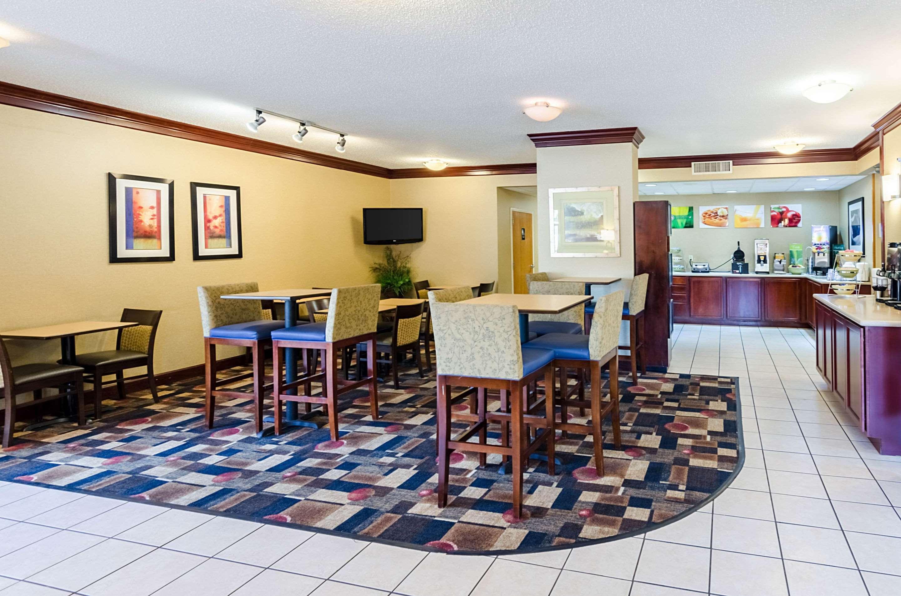 Quality Inn Lynchburg Near University Εξωτερικό φωτογραφία